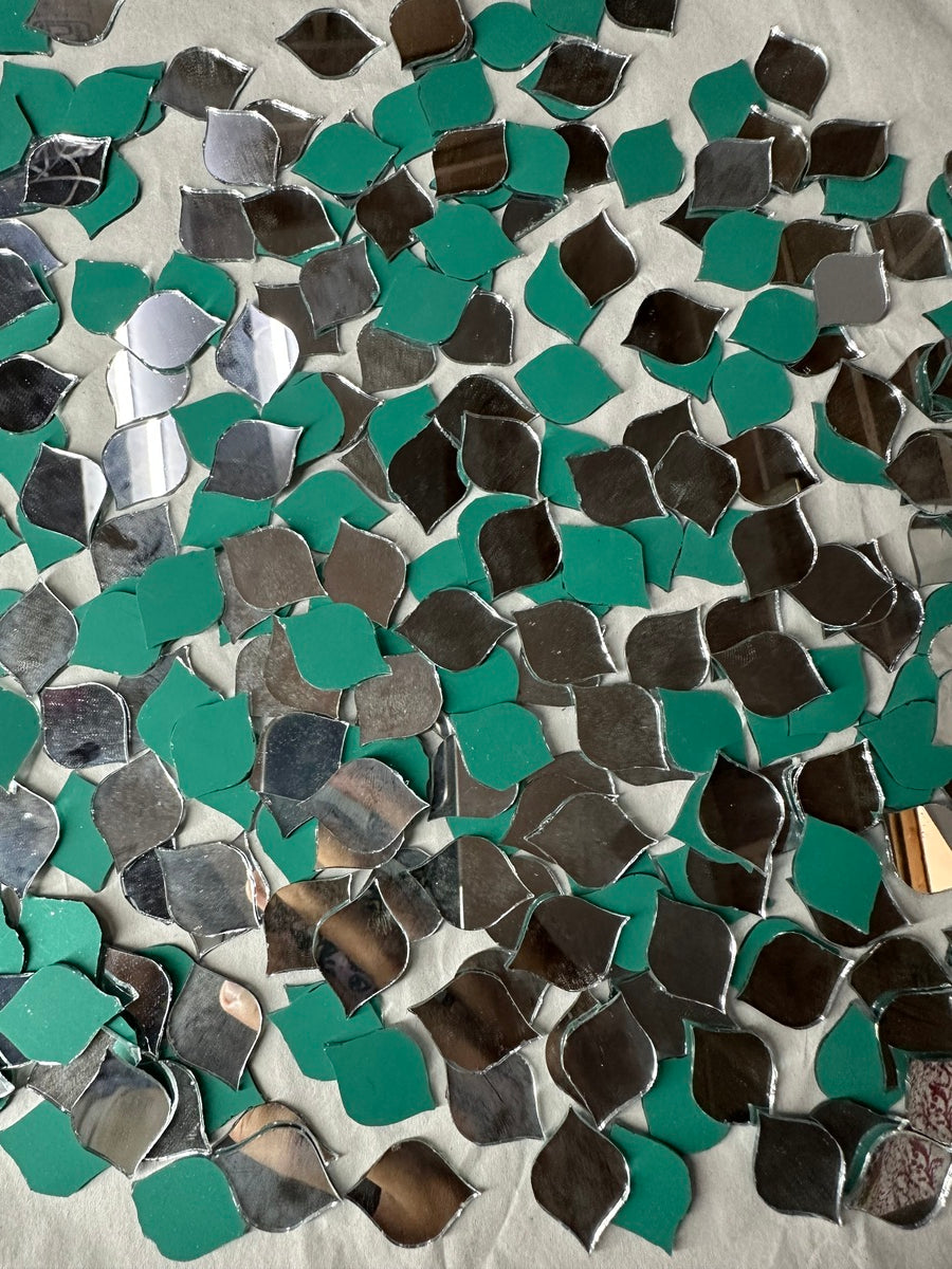 Silver Seashell Shape Mirror