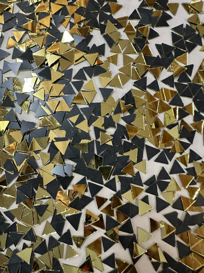 Golden Triangle Shape Mirror