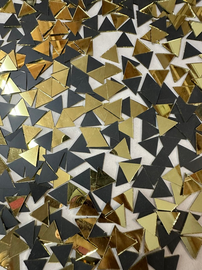 Golden Triangle Shape Mirror