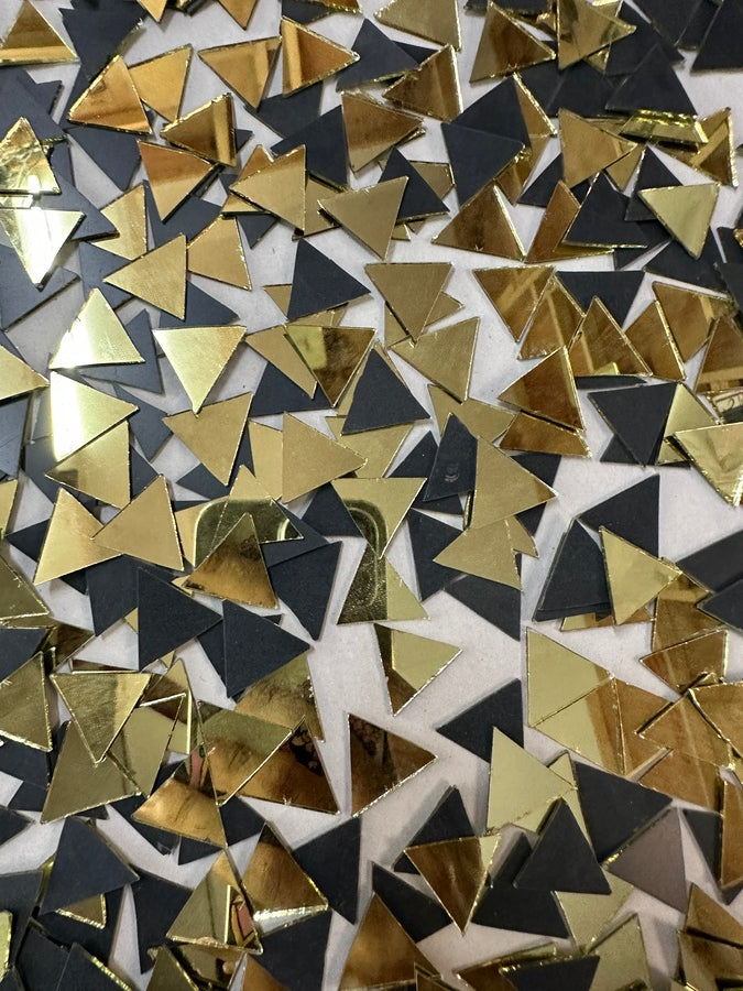 Golden Triangle Shape Mirror